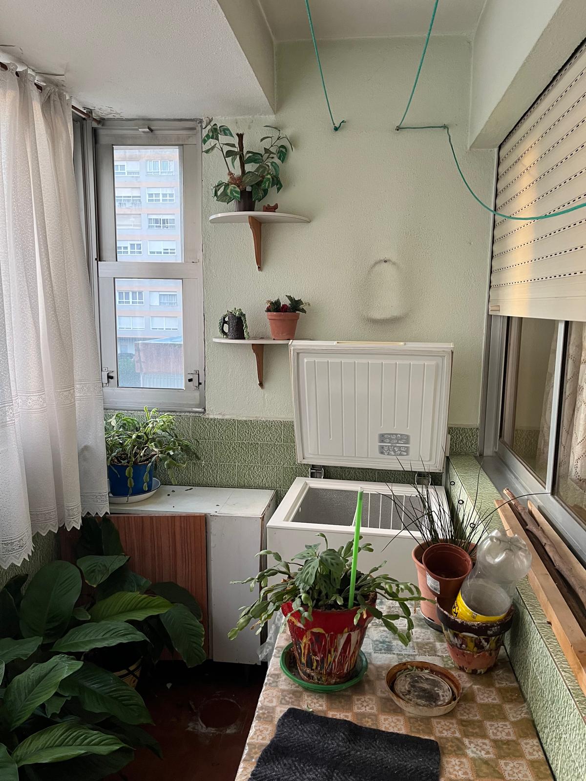 Vaciado de vivienda en Vigo — galería y terraza